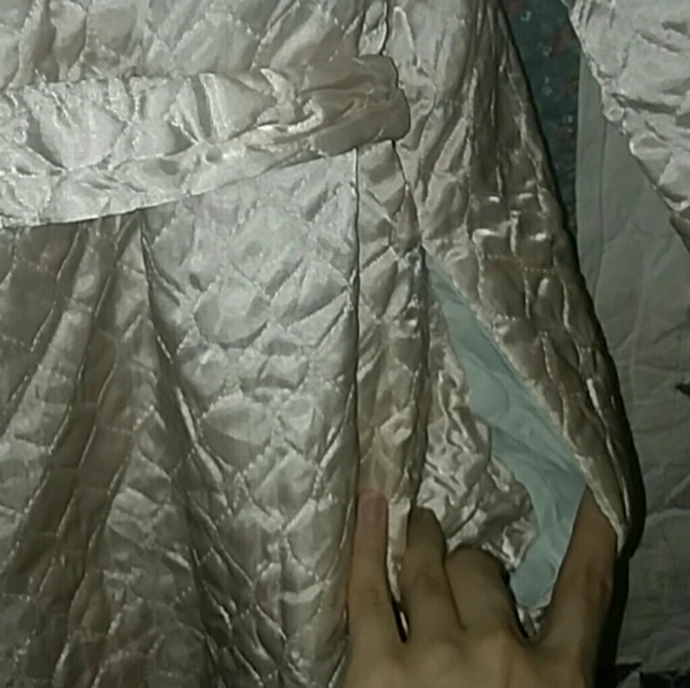 True Vintage Night Robe - Picture 7 of 8
